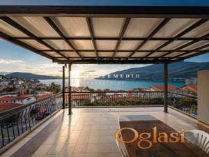 Prodaja – dvosoban stan, 86m², Igalo, Herceg Novi
